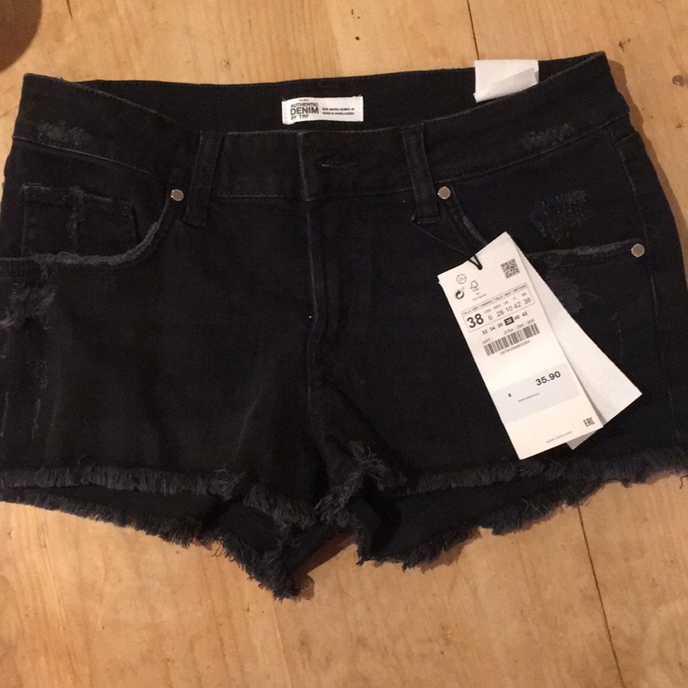 Zara size 38 black jean shorts